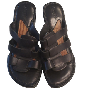 Born Black leather Wedge slide sandal
